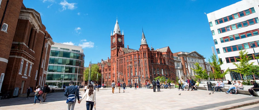 900 Liverpool University