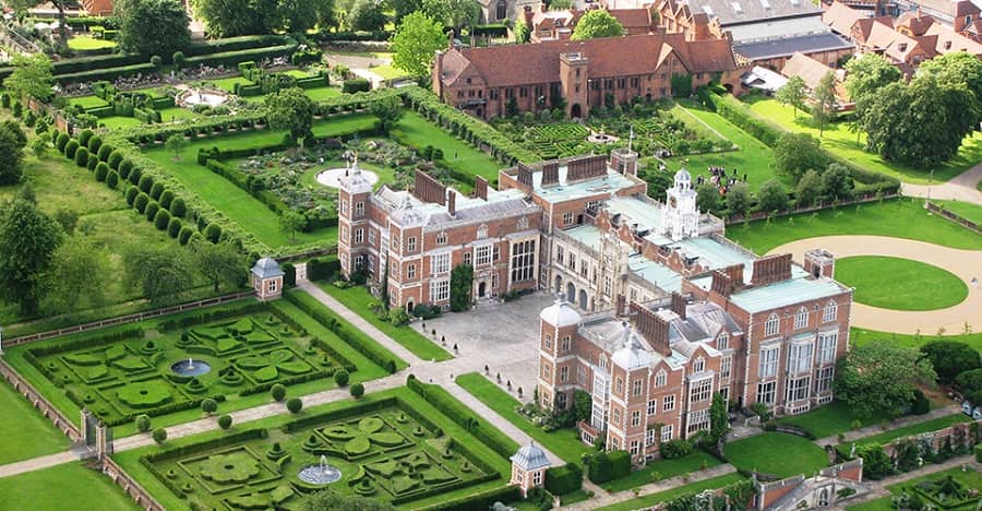 Hertfordshire University campus aerial view